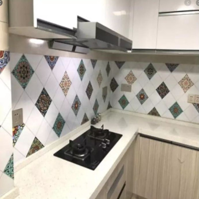 GIẤY DECAL BẾP HOA VĂN, DÁN TƯỜNG TRANG TRÍ, DÁN NHÀ BẾP (giao mầu ngẫu nhiên )