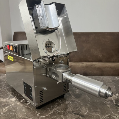 Máy ép dầu thực vật NÓNG LẠNH công nghiệp, dùng trong gia đình, nhà hàng, khách sạn thương hiệu Mỹ cao cấp Septree S9S - Hàng nhập khẩu