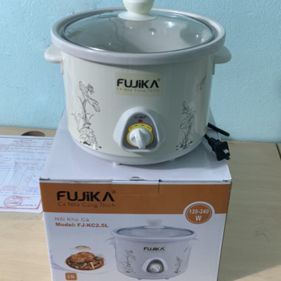 Nồi Kho Cá Thịt 2.5L,Nồi Nấu Chậm,Nồi Nấu Cháo Cho Bé ,Nồi Chưng Yến,Nồi Tiềm Dung Tích 2.5L Năp Kính Fujika KC25 Màu Trắng Họa Tiết-Hàng chính hãng