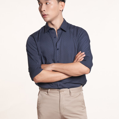 Áo Sơ Mi Nam Tay Dài Chấm Bi Nhỏ Xanh Đậm N&M Ninomaxx 2101043