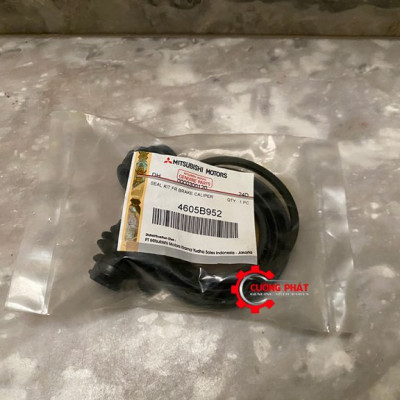 Cuppen phanh trước Mitsubishi Xpander mã 4605B952