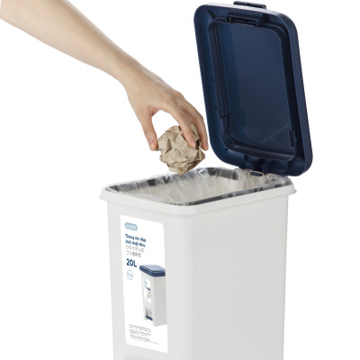 Thùng rác đạp chữ nhật Hiro 15L