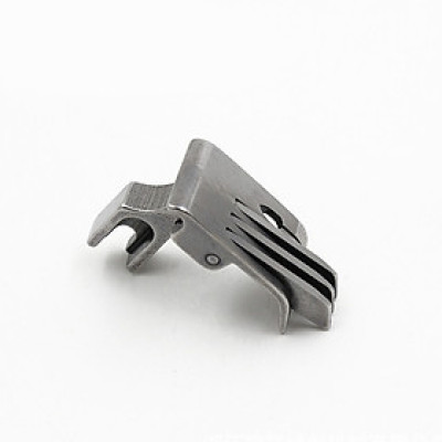 [HÀNG CHÍNH HÃNG] CHÂN VỊT DIỄU MÍ 3 LƯỠI GÀ SỬ DỤNG CHO MÁY MAY 1 KIM CÔNG NGHIỆP