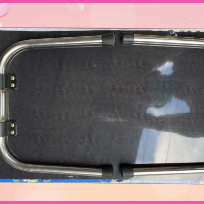 (Cầu Là) Bàn Để Ủi Quần Áo Kiểu Ngồi Gấp Gọn - Giao ngẫu nhiên