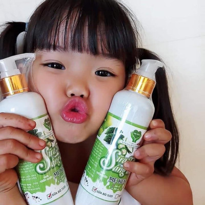 SỮA TẮM SÁNG DA THIÊN NHIÊN MẸ KEN 500ML Mẫu  Mới - Sữa tắm dưỡng ẩm, sáng da, chống lão hóa, giảm thâm da