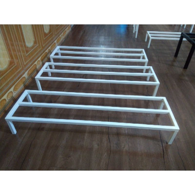 Kệ sắt kê chậu cây.Rộng 15-20-25cm. Dài 50cm. Cao 10-15-20cm.hộp thép 16 x16 mm ( Hàng Chính Hãng )