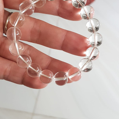 Vòng tay phong thủy may mắn đá thạch anh trắng tự nhiên rẻ đẹp Size vòng 10mm hay 10li chuẩn hợp Nữ mệnh kim mệnh Thủy Đá thạch anh trắng tự nhiên đeo tốt sức khỏe, tim mạch, may mắn thuận lợi công việc cuộc sống ạ