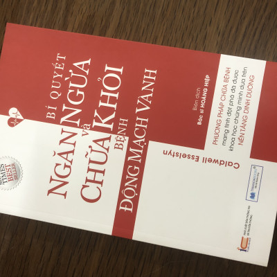 CK50% SÁCH TRƯNG BÀY: Combo Động mạch vành + Tim mạch - có vết sước, vết dơ nhẹ