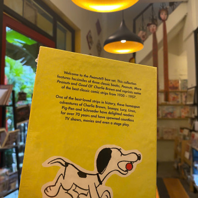 Sách - Peanuts Boxed Set: The Classic Peanuts Collection by Charles Schulz / Children English Books