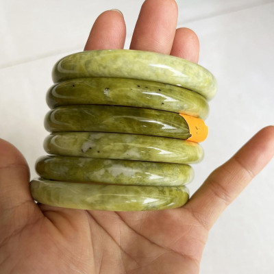 Vòng tay đá tự nhiên (ngọc thật) của Việt Nam nhiều size, nhiều màu cho mệnh Kim, Mộc, Thủy, Hỏa, Thổ