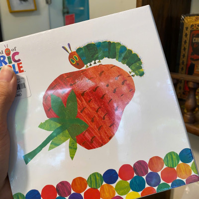 Sách - The Very Hungry Caterpillar My First Library by Eric Carle - Ngoại văn Thiếu nhi Nhập khẩu