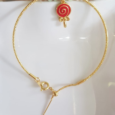 Vòng Tay charm xinh đẹp 5 đồng tiền đá cẩm thạch tự nhiên Đồng tiền Trắng Xanh nhẹ phối charm đỏ kiểu tròn may mắnVòng màu vàng khoen rút xinh Nữ đeo dễ thương ạ