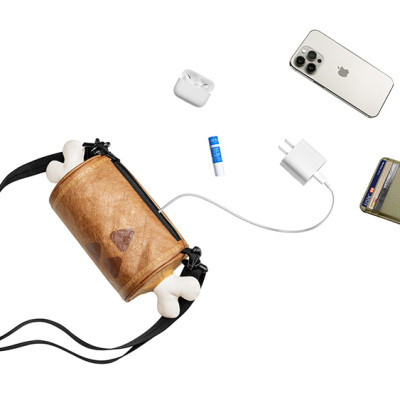 Túi Đeo Chéo TOMTOC MHRS-T14 Monster Hunter Steak Brown Gọn Nhẹ Linh Hoạt Thiết Kế Hình Trụ Cho Nhiều Không Gian Chứa Hàng Chính Hãng