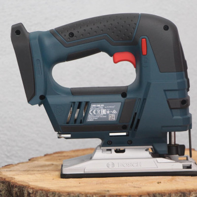 MÁY CƯA LỌNG DÙNG PIN 18V BOSCH GST 18V-LI (SOLO) - HÀNG CHÍNH HÃNG