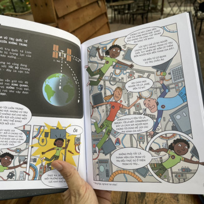 [Bìa cứng] BỘ 4 CUỐN 24 GIỜ (Trong rừng nhiệt đới, ở thời đồ đá, trong vũ trụ và ở nam cực) – Nhiều tác giả – Đinh Tị Books – NXB Thanh Niên