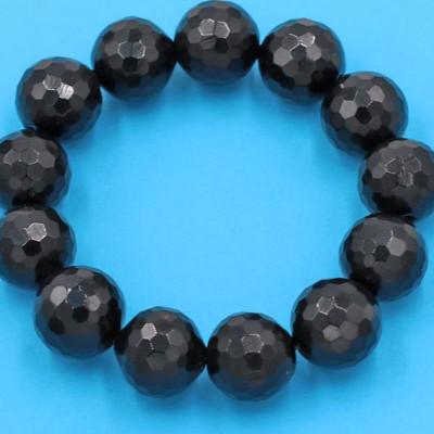 Chuỗi đeo tay - thạch anh đen cắt giác 16 ly 13 hạt - hợp mệnh Thủy, mệnh Mộc