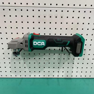 MÁY MÀI GÓC KHÔNG CHỔI THAN DÙNG PIN 20V DCA ADSM06-100Z (KHÔNG KÈM PIN VÀ SẠC) - HÀNG CHÍNH HÃNG