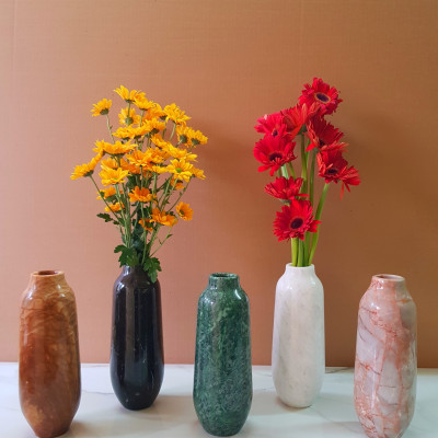 Bình cắm hoa bằng đá tự nhiên màu đen chỉ trắng BHD007