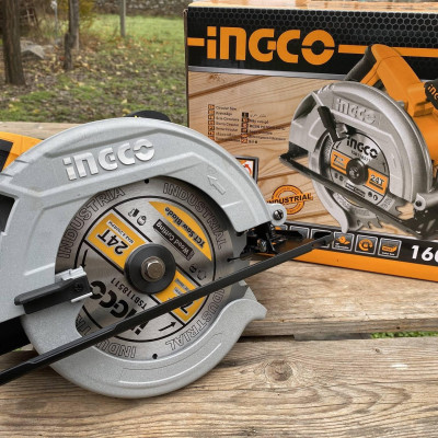 MÁY CƯA ĐĨA TRÒN 185MM 1600W INGCO CS18568 - HÀNG CHÍNH HÃNG