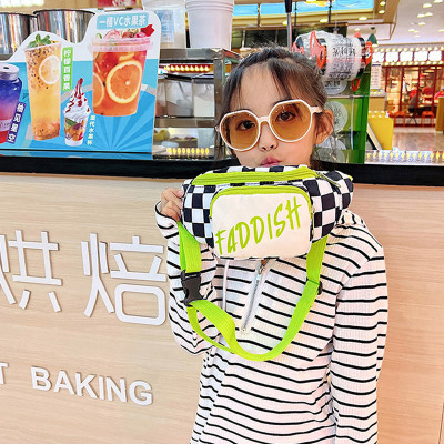 Túi đeo chéo cho bé phong cách dễ thương - BEE GEE DCTE1052