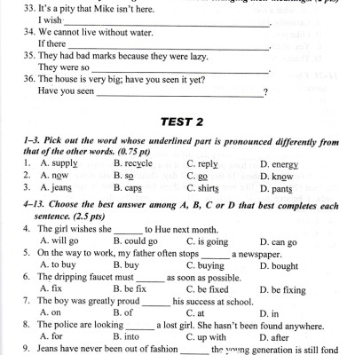 Bộ Đề Thi Tuyển Sinh Vào Lớp 10 Môn Tiếng Anh (Lưu Hoằng Trí) - HA