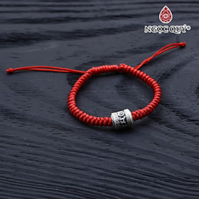Vòng tay thắt dây đỏ phối charm lục tự - Ngọc Quý Gemstones