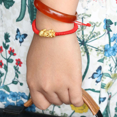 Vòng kết dây đỏ phối tỳ hưu mạ vàng 24k - Ngọc Qúy Gemstones