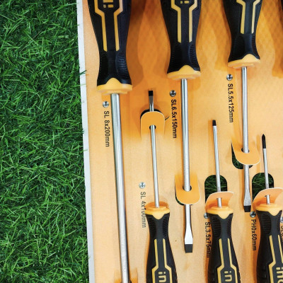 BỘ TUỐC NƠ VÍT (TÔ VÍT) 10 CHI TIẾT INGCO HKSD1028 - HÀNG CHÍNH HÃNG