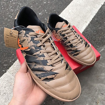 Giày bóng đá phủi hiệu Wk Army nâu 2022 Hot