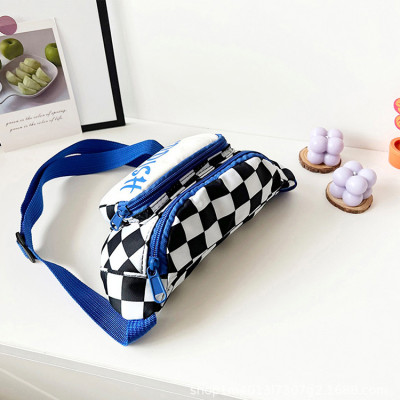 Túi đeo chéo cho bé phong cách dễ thương - BEE GEE DCTE1052