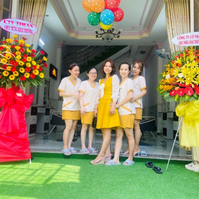 Nước rửa tay khô khuynh diệp và bạc hà Cocoon sạch khuẩn không gây khô da 140ml - LS034 - The Cocoon Original Vietnam