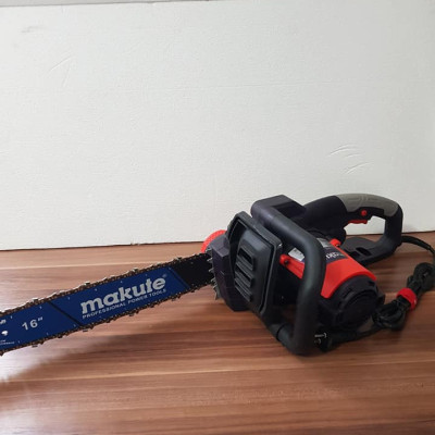 Máy Cưa Xích Điện Makute EC004 2200W- Hảng chính hãng