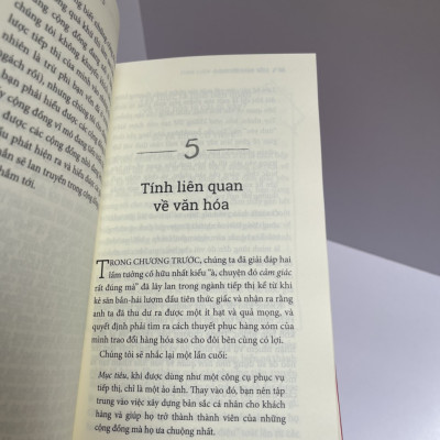 TIẾP THỊ KIỂU R.E.D: Ba nguyên liệu làm nên những thương hiệu hàng đầu KFC, Pizza Hut Và Taco Bell - Greg Creed & Ken Muench - Phạm Thị Quế Anh dịch - Nhà xuất bản Trẻ