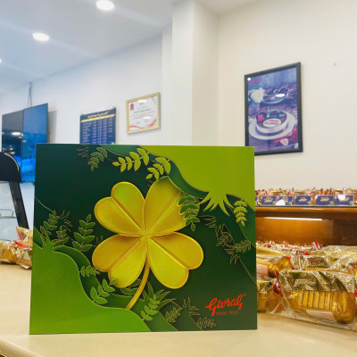 [HSD: 24/10/2025] Hộp 4 Bánh Trung Thu Givral Tết Đoàn Viên 5 (150gr)