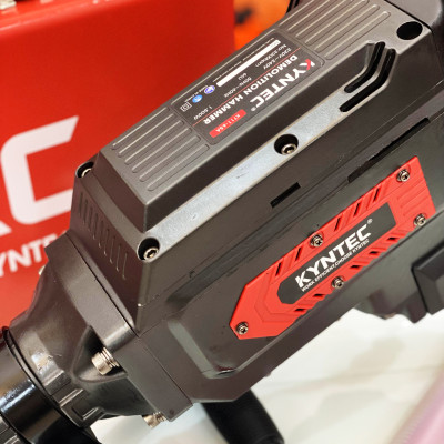 Máy đục bê tông cỡ lớn Kyntec Kynko KT11 chính hãng PH65