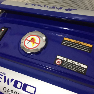 MÁY PHÁT ĐIỆN GIA ĐÌNH 100% DÂY ĐỒNG  DEWOO DW-2200 (2-2.2KW) - HÀNG CHÍNH HÃNG