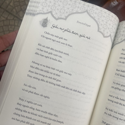 (Bìa cứng - Tái bản 2022) RUMI TINH TUYỆT - Jalāl al-Dīn Muḥammad Rūmī – Lê Duy Nam & Lê Ái dịch từ bản tiếng Anh của Coleman Barks, Hà Thủy Nguyên hiệu đính – Lyceum – Nxb Hội Nhà Văn