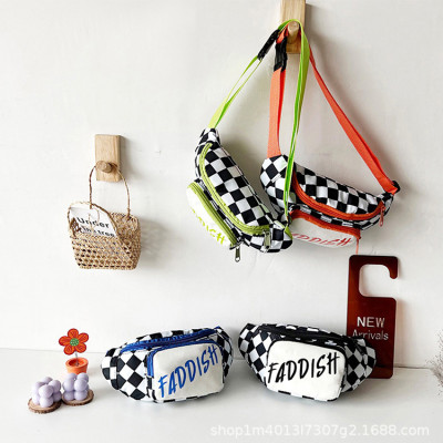 Túi đeo chéo cho bé phong cách dễ thương - BEE GEE DCTE1052