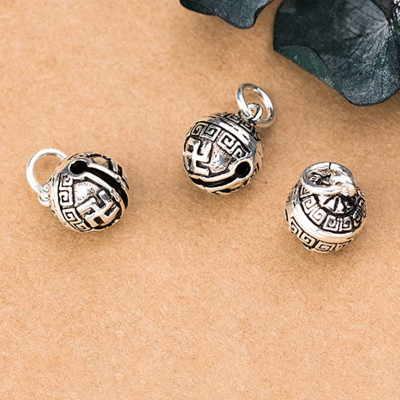 Charm bạc hình quả chuông treo hoa tiết chữ vạn treo - Ngọc Quý Gemstones