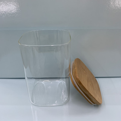 HŨ THỦY TINH DÁNG VUÔNG NẮP GỖ ĐỰNG THỰC PHẨM HẠT KHÔ - VD62