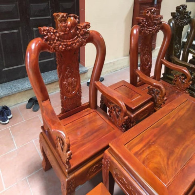 Bộ bàn ghế Tam Sư Nghê Ba Đầu gỗ Xà Cừ
