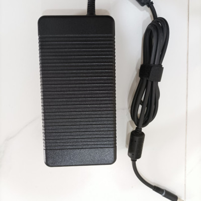 Sạc dành cho Dell Alienware m17x m18x r2 r3 r4 r5 r6 r7 330w Power Supply AC Adapter hàng nhập khẩu.