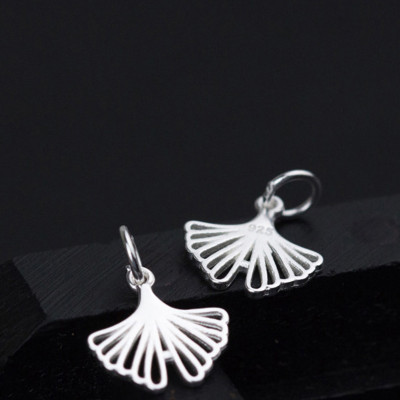 Combo 5 cái charm bạc hình đuôi cá treo - Ngọc Quý Gemstones