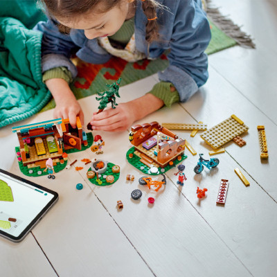 Đồ Chơi Lắp Ráp Nhà Gỗ Cắm Trại LEGO FRIENDS 42624 (437 chi tiết)