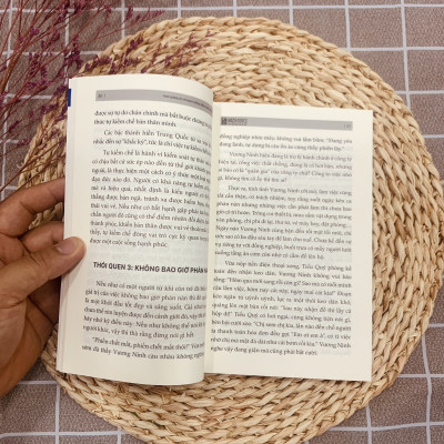 Bộ 3 Cuốn Sách Thói Quen Của Người Thành Công: Dừng bao biện! Làm gì có chuyện bạn không có thời gian, Thói quen tốt tạo ra cuộc sống chất Và 14 nguyên tắc bất biến khiến sự nghiệp thăng tiến cuộc đời thăng hoa