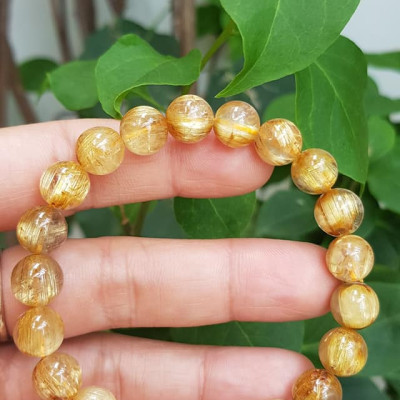 Vòng đeo tay phong thủy may mắn nữ đá thạch anh tóc vàng đồng trục tự nhiên Size vòng hạt 9mm ánh sáng rất đẹp Vòng chuẩn hợp nữ mệnh kim, mệnh thổ, mệnh Thủy ạ