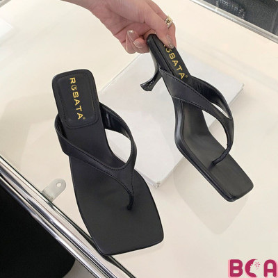 Dép Xỏ Ngón Thời Trang Cao Gót 4p RO720 ROSATA tại BCASHOP Thiết Kế Tinh Tế Phù Hợp Cho Công Sở Hay Dạo Phố