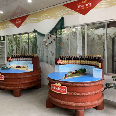 Nước mắm truyền thống Phú Quốc Hồng Hạnh Cao Đạm 20 độ đạm, dung tích 1,9 lít - Nêm ướp đậm đà