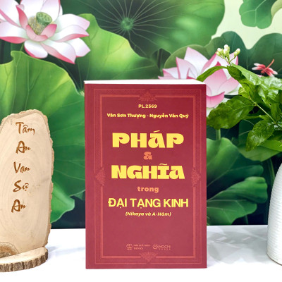 Sách - Pháp và nghĩa trong Đại Tạng Kinh
