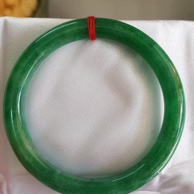 Vòng tay Nam Nữ đá Cẩm Thạch Đậu Lý QC 65mm x chột 10mm Vòng màu xanh đậm Anh Chị tay to Cân Nặng 75kg - 85kg đeo ạ